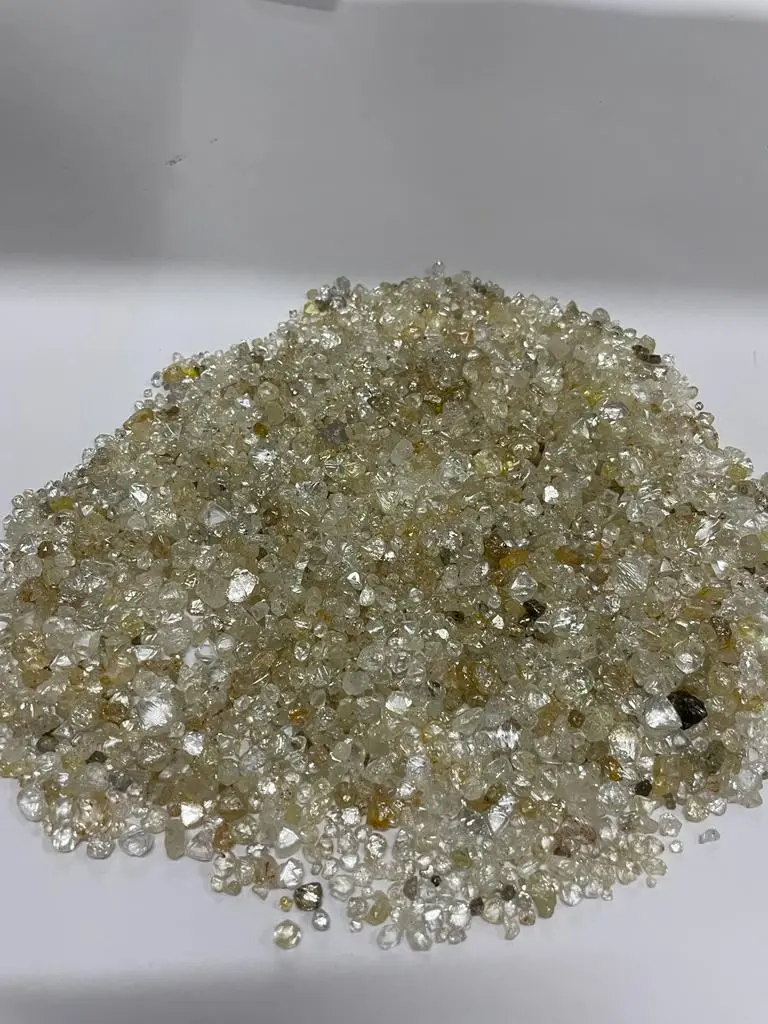 Production de diamants bruts angolais